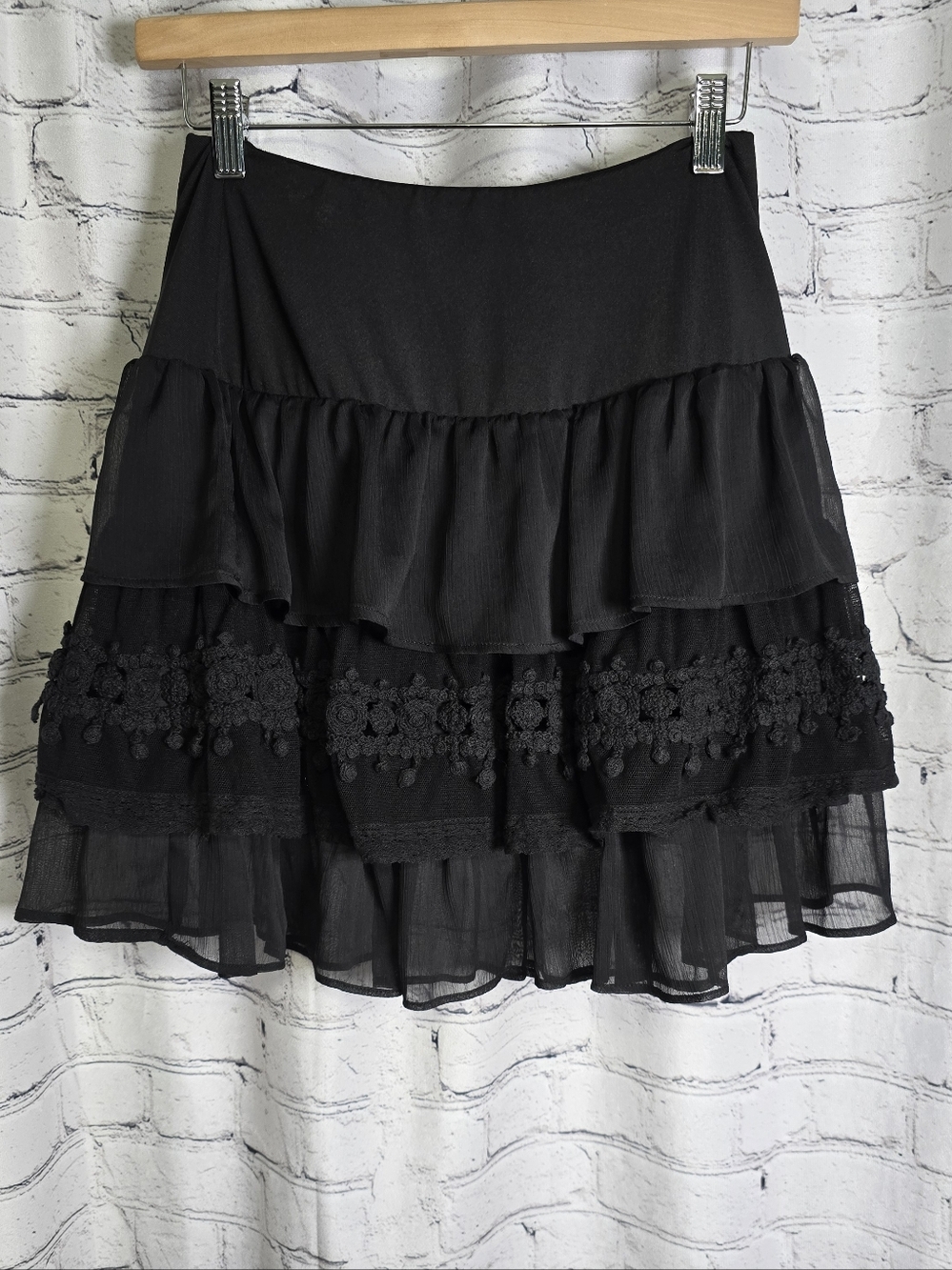 Ariat Black Tiered Lace-Trim Mini Skirt Size Small